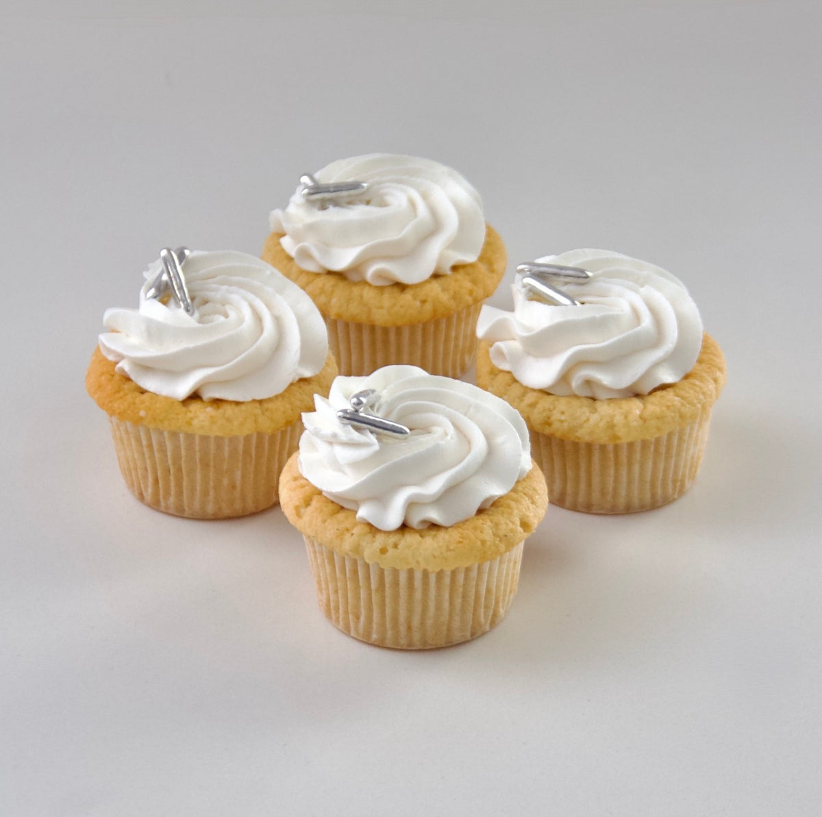 VANILLA CUPCAKES